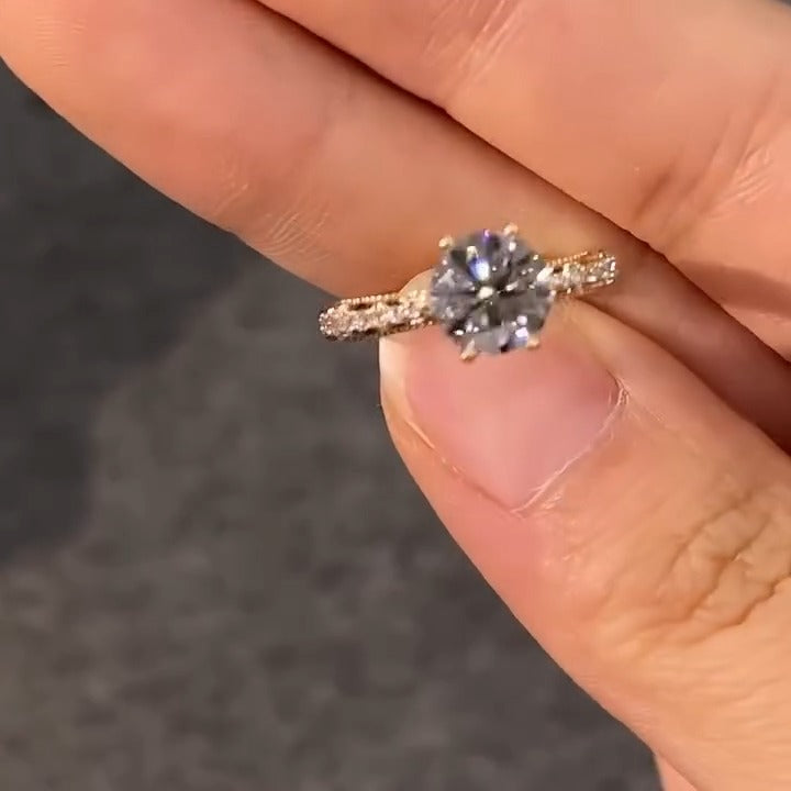 Unique Design Round Cut Golden Tone Engagament Ring