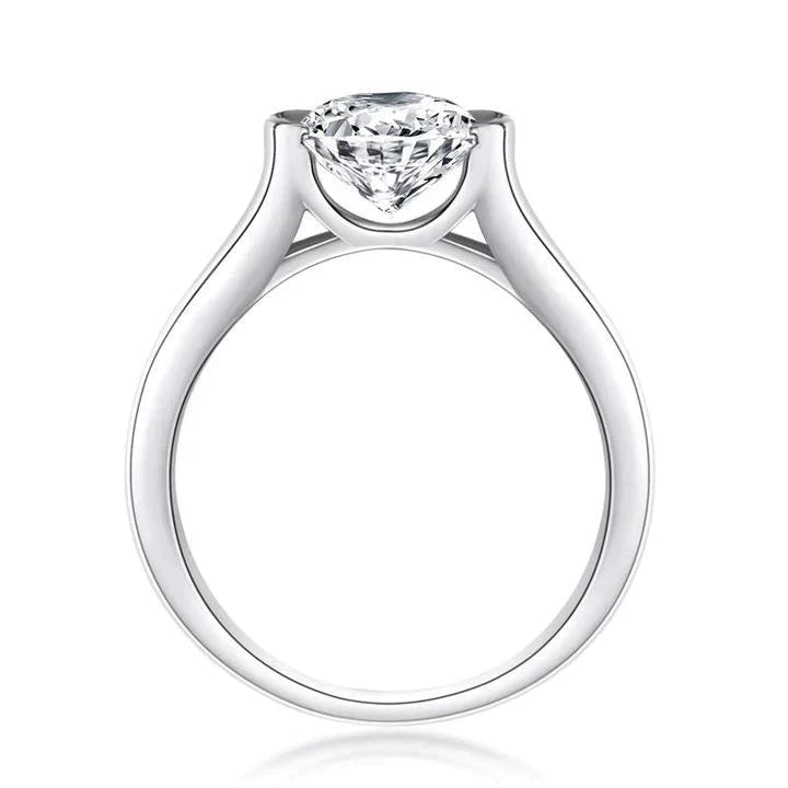 Round Cut 925 Sterling Silver Solitaire Ring