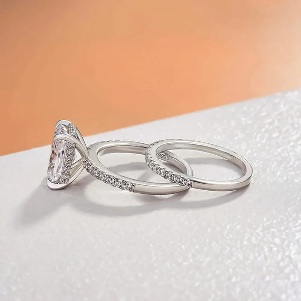 Gorgeous 3.0 Carat Radiant Cut Bridal Set In Sterling Silver