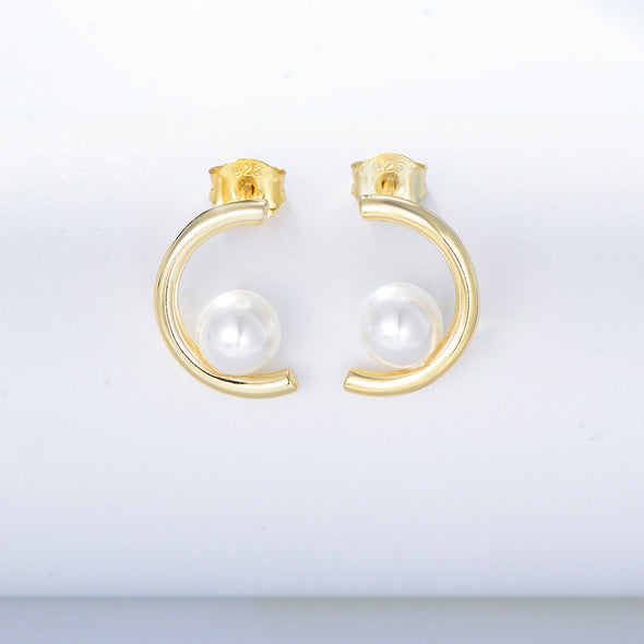 C Design Pearls Studding Earrings