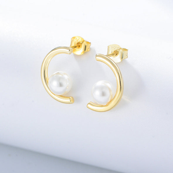 C Design Pearls Studding Earrings