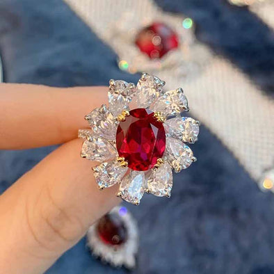 Gorgeous Vintage Ruby Gemstone Flower Design Sterling Silver Cocktail Ring