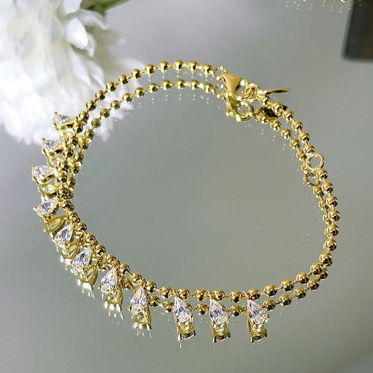 Elegant Golden Tone Pear Cut Droplet Bracelet