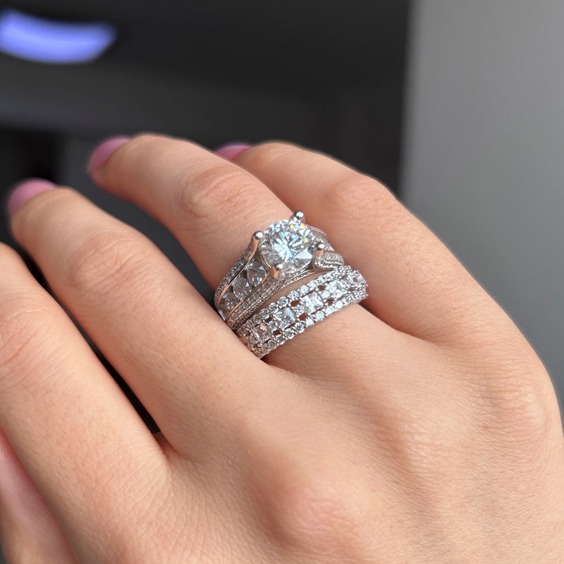 2.0CT Round Cut With Round Pave Bridal Set