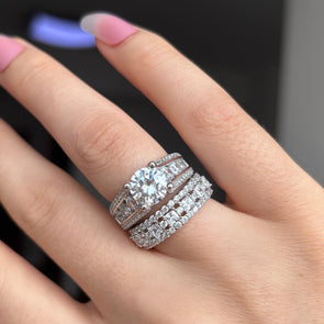 2.0CT Round Cut With Round Pave Bridal Set