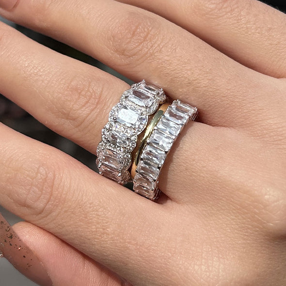Gorgeous 3PC Women's Wedding Band Set In Sterling Silver