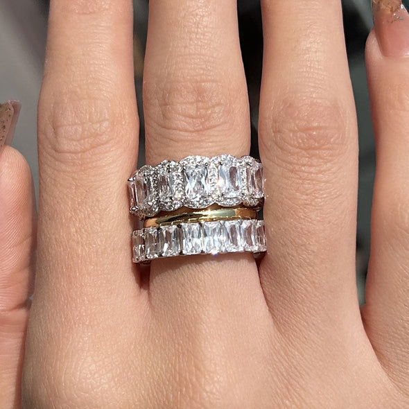 Gorgeous 3PC Women's Wedding Band Set In Sterling Silver