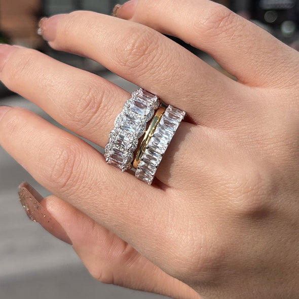 Gorgeous 3PC Women's Wedding Band Set In Sterling Silver
